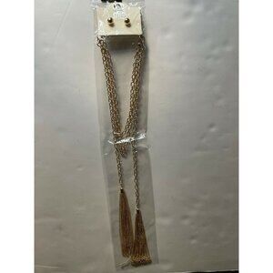 Mia Collection Gold chain tassel necklace with Gold stud earrings